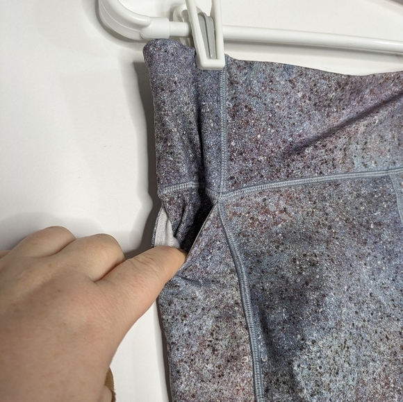 Lululemon Summer Haze Final Crop athletic exercise legging 10 - Picture 4 of 12